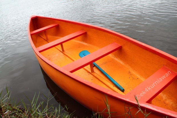 The Orange Boat